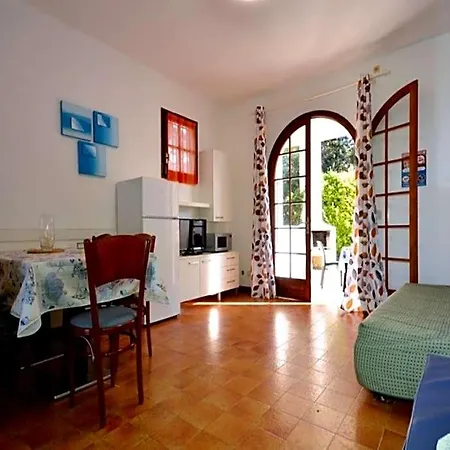 Wonderful With Terrace And Private Garden By Beahost