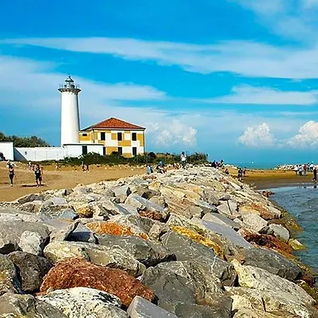 Wonderful With Terrace And Private Garden By Beahost Hotel Bibione